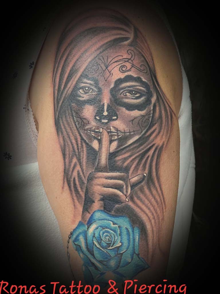 Tätowierung Rona's Tattoo in Wr. Neustadt